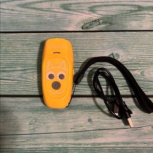 Yellow Dog Training Clicker